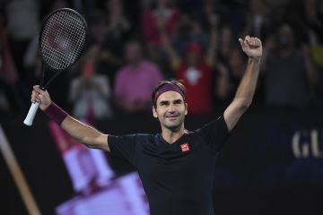 Video - Sestřih zápasu Federer/Evans - 2. kolo turnaje v Dauhá