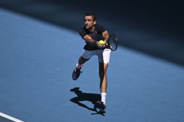 Video - Sestřih zápasu Čilić/Medveděv - 4. kolo Roland Garros