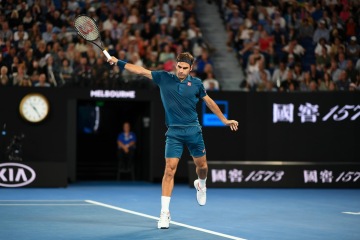 Video - Roger Federer přehrál Djokoviče 6:4 a 6:3