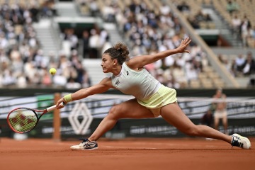 Video - Sestřih zápasu Swiatek/Paolin - finále RG