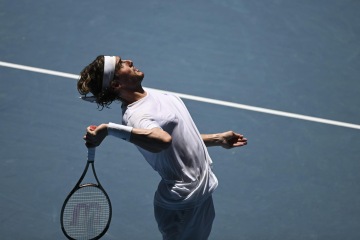 Video - Sestřih zápasu Hanfmann/Tsitsipas - 2. kolo - Mallorca