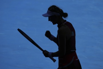 Video - Sestřih zápasu Raducanu/Azarenka - 2. kolo v Cincinnati